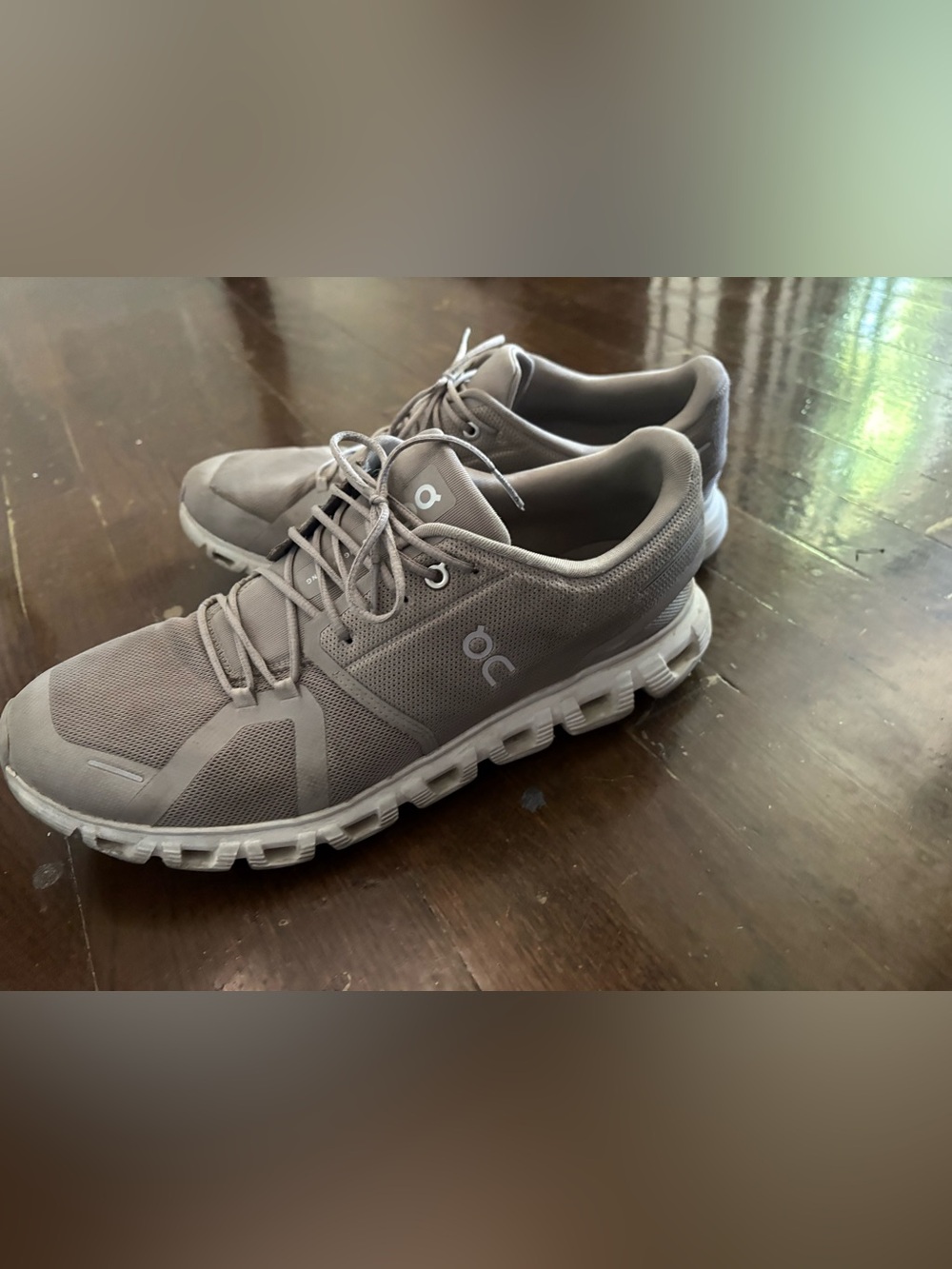 On Running Men’s Athletic Shoes in Gray sz 12